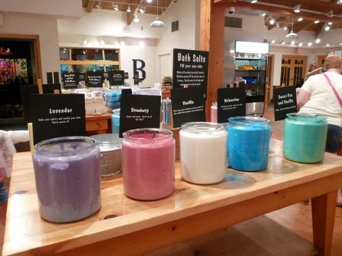 Bath & Spa — Himalayan salt